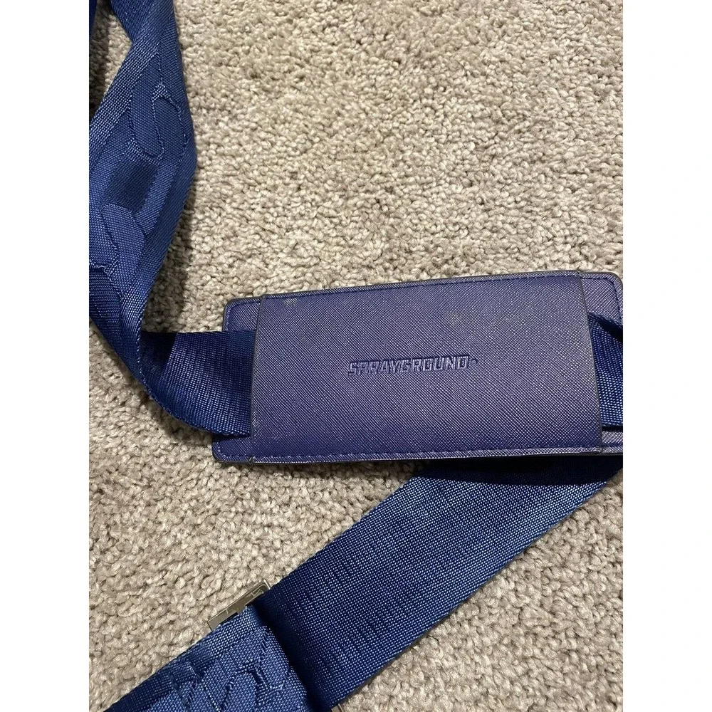 BROKEN ZIPPER Spray ground Sharks in Paris Duffel/Carry on Bag Blue - Picture 5 of 10
